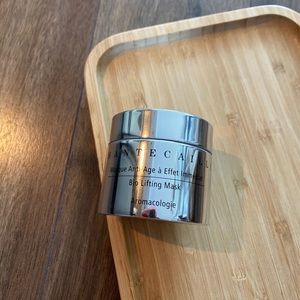 New！chantecaille bio lifting mask （no box）